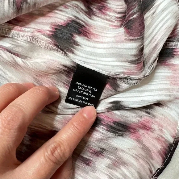 SIMPLYVERA Vera Wang Smocked Watercolor Chiffon Long Sleeves Tie Front Blouse XL - Picture 9 of 15